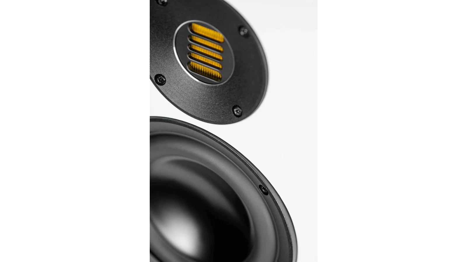 Elac 6